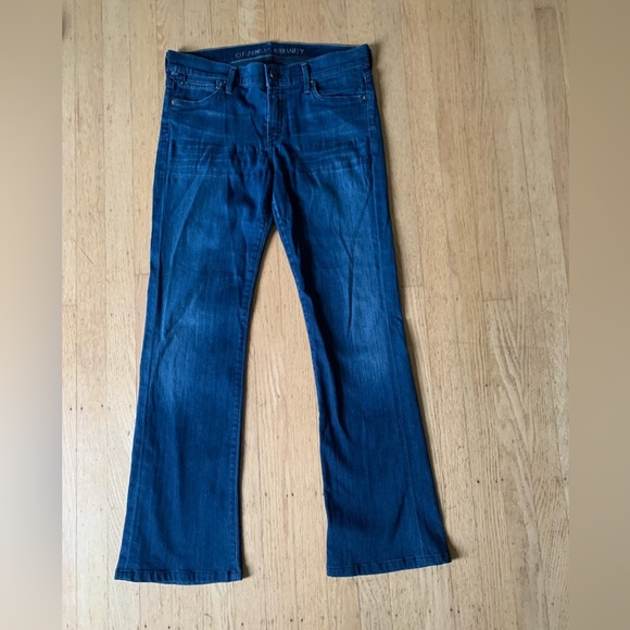 Citizens of Humanity slightly bootcut women’s size 29 dark wash jeans - Picture 1 of 15